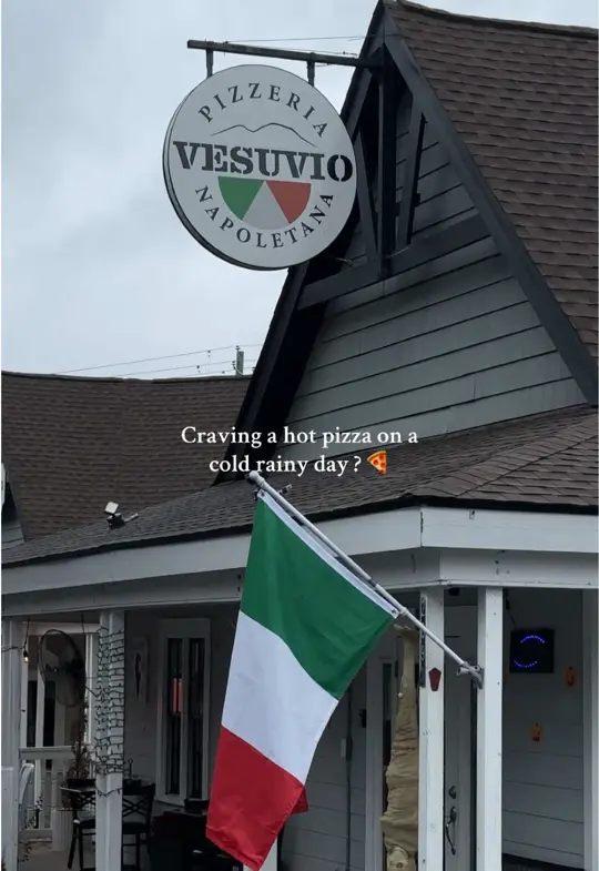 Vesuvio Pizzeria Napoletana Kennesaw in Kennesaw showing review, pizza, video by izzygj on TikTok