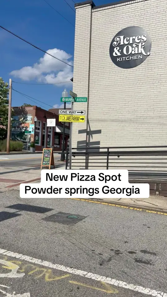 Vesuvio Pizzeria Napoletana Kennesaw in Kennesaw showing pizza, video by explorewithabigail on TikTok