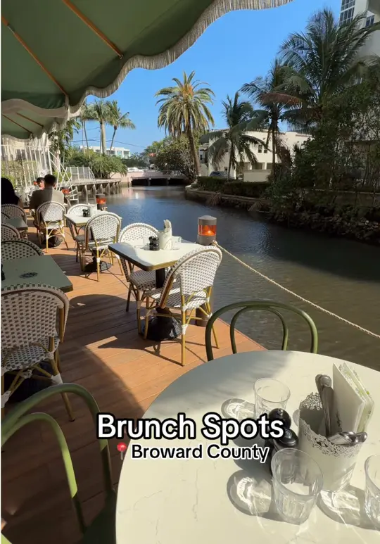 VIENNA CAFE & BISTRO in Cooper City showing brunch, restaurant visit, video by thebrowardscene on TikTok