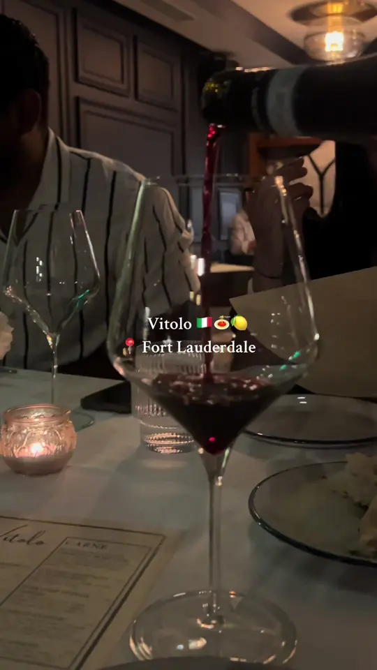 Vitolo in Fort Lauderdale showing italian food, pasta, tiramisu, aperol spritz, wine, video by sotoms on TikTok