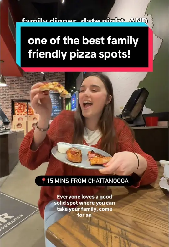 Vocelli Pizza - Ft. Oglethorpe in Ringgold showing restaurant visit, pizza, video by webbchatts on TikTok
