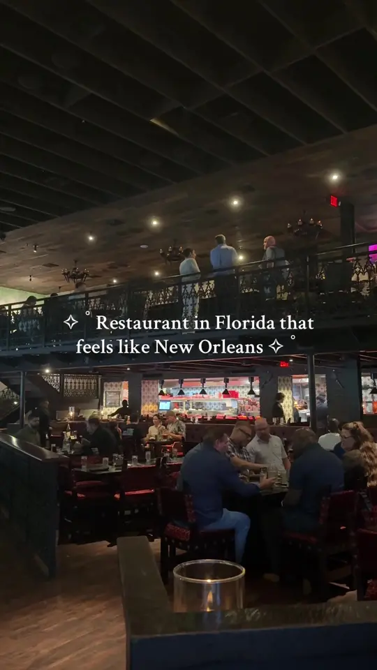 Voodoo Bayou in Palm Beach Gardens showing review, visit, atmosphere, food, desserts, croissant bread pudding with ice cream sundae, video by matchamuse1 on TikTok