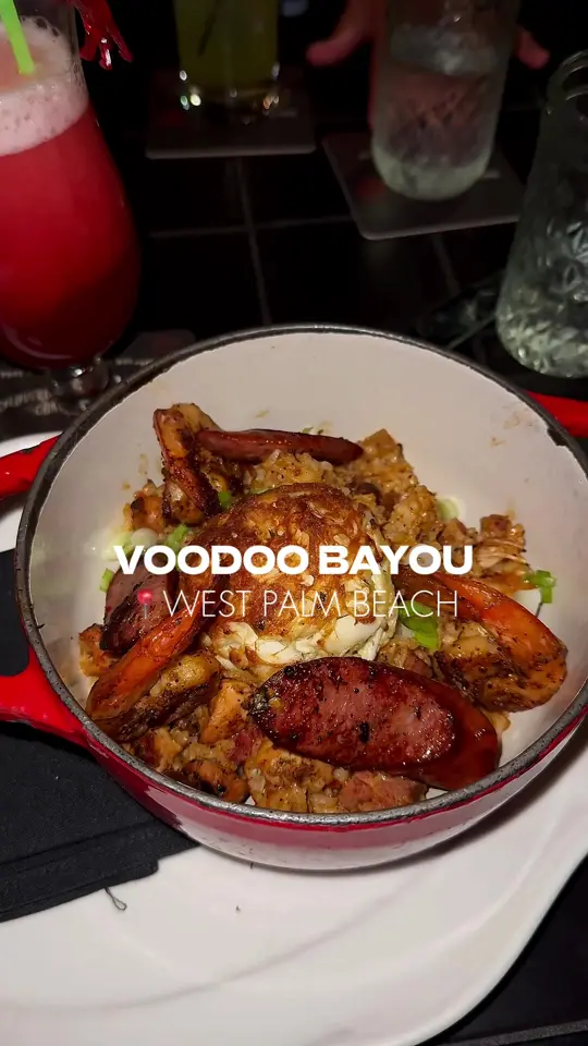 Voodoo Bayou in Palm Beach Gardens showing review, visit, jambalaya, drinks, wings, ambiance, cocktails, video by kamryntyeeross on TikTok