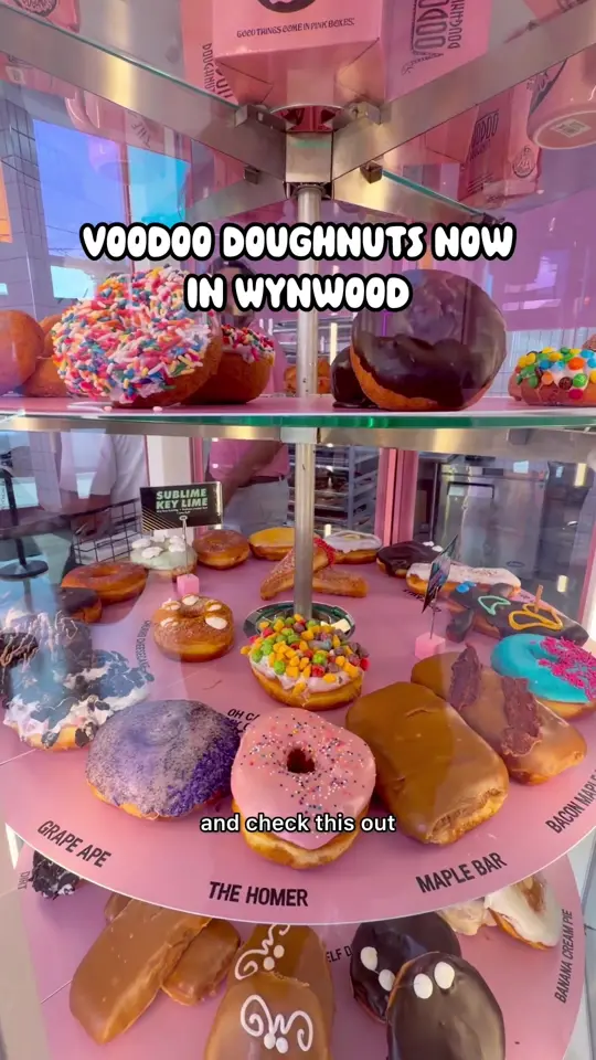 Voodoo Doughnut in Miami showing review, visit, menu items, voodoo doll doughnut, homer doughnut, maple bacon doughnut, video by iviethefoodie on TikTok