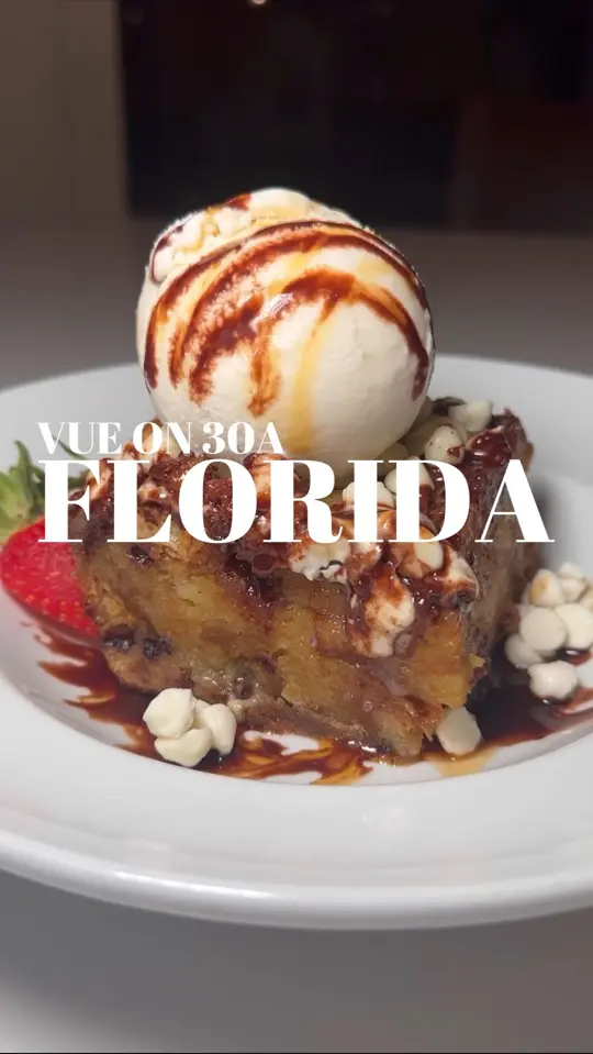 Vue on 30a in Santa Rosa Beach showing review, croissant bread pudding, beach front view, video by Blondes Who Eat on Facebook
