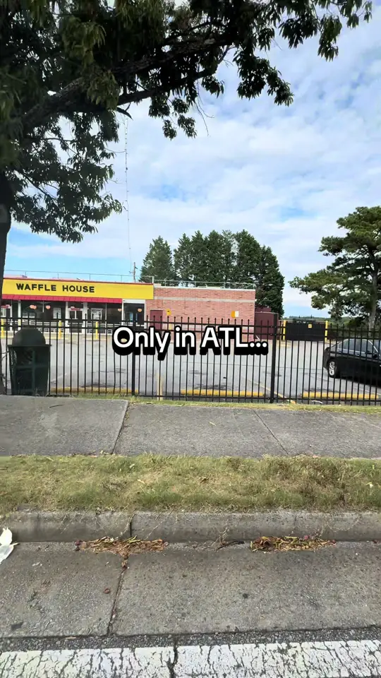 Waffle House in Chamblee showing restaurant, waffle house, food order, video by rylanbenet on TikTok