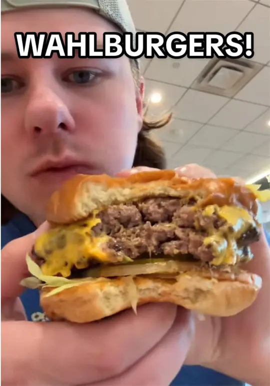 Wahlburgers in Rockledge showing burger, restaurant visit, video by crazy__dreamers on TikTok