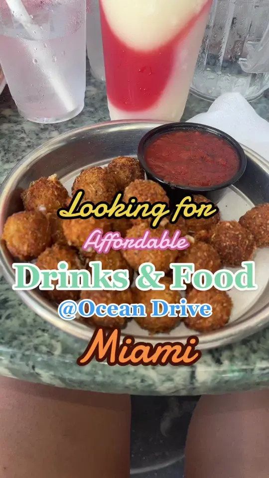 Wet Willie's in Miami showing drinks, food, fries, cheeseballs, calamari, burger, video by jeyasaladin on TikTok