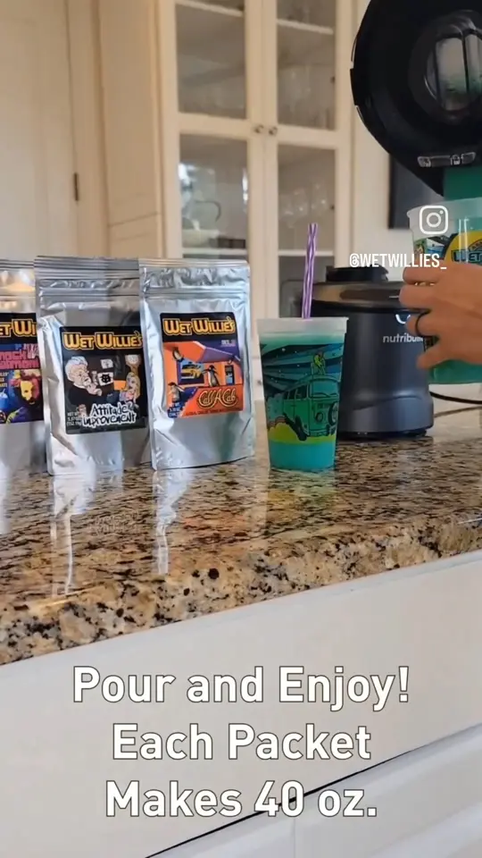 Wet Willie's in Tybee Island showing cocktail, sour apple daiquiri, video by Wet Willie's City Market Savannah on Facebook