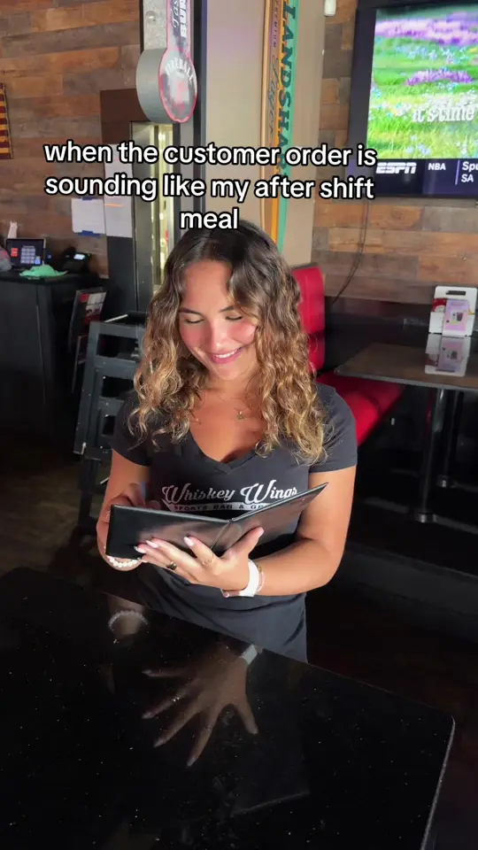 Whiskey Wings Tarpon Springs in Tarpon Springs showing food, whiskey wings, video by whiskeywingslargo on TikTok
