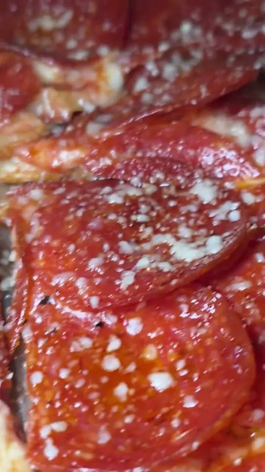 White Street Pizza on YouTube, video by TUXX REVIEWS