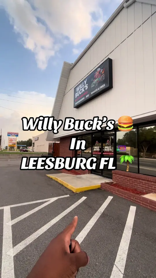 Willy Buck's Backyard Grill in Leesburg showing visit, smash burgers, video by therealestateman4 on TikTok