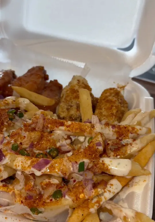 Wow Wing House Tamarac in Tamarac showing wings, video by sierrasmithw on TikTok
