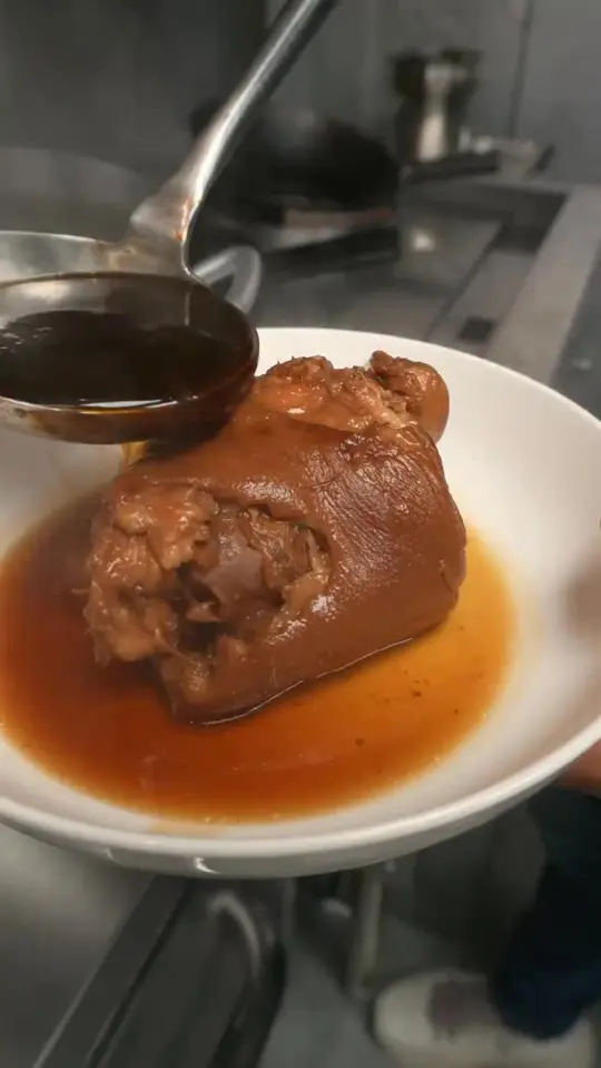 Wynn Thai Street Food in Sunrise showing restaurant, thai food, kha moo palo, video by Josiah Eats on Facebook
