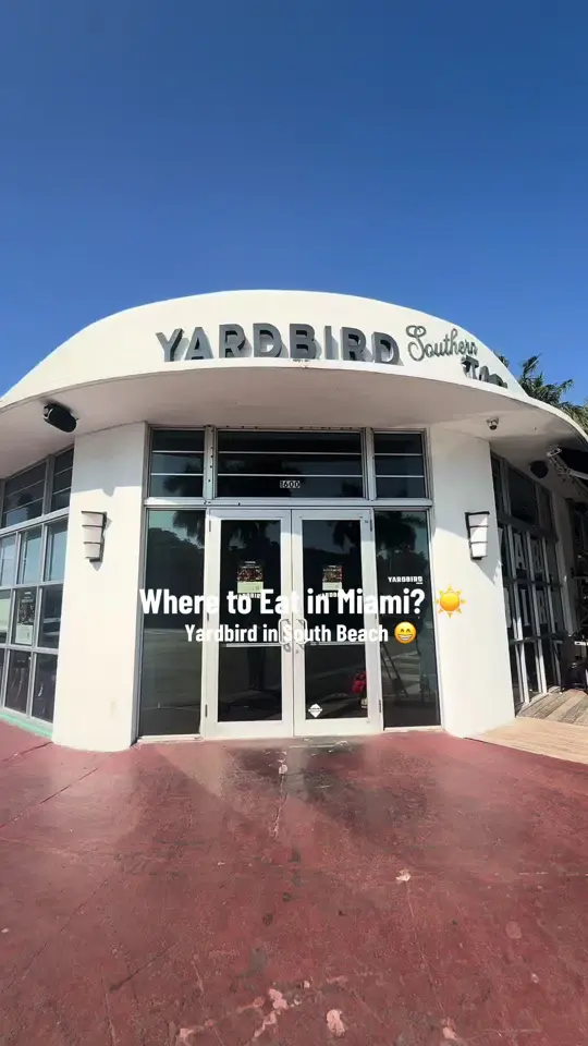 Yardbird in Miami Beach showing review, strawberry lemonade, deviled eggs, fried chicken, salad, mashed potatoes, mac and cheese, video by taniaxnicolee on TikTok