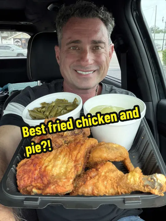 Yoder's Restaurant in Sarasota showing fried chicken, pie, video by foodiejustice on TikTok