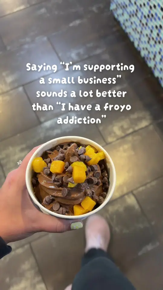 Yogurt Craze in Parkland showing frozen yogurt, video by yogurtcrazefl on TikTok