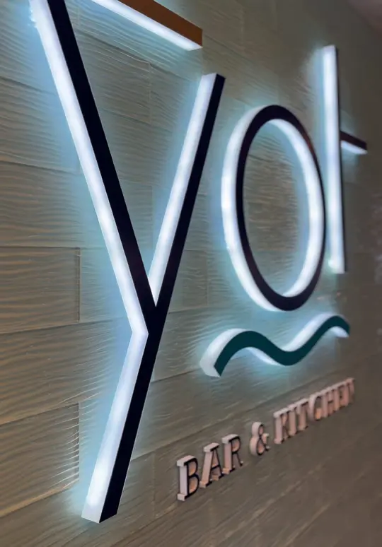 YOT Bar & Kitchen in Fort Lauderdale showing visit, atmosphere, video by oneguchii on TikTok