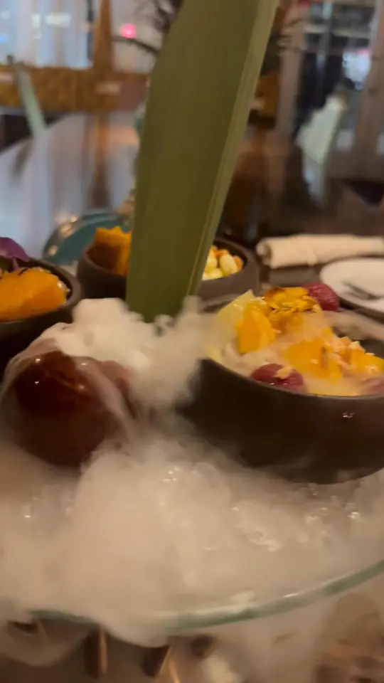 YUCA 105 in Miami Beach showing dinner, visit, video by Michael Góngora on Facebook