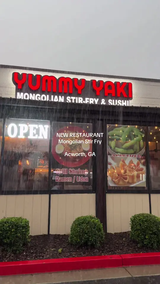 Yummy Yaki in Acworth showing review, visit, build your own stir fry bowls, sushi, video by eatswith.em.and.mj on TikTok