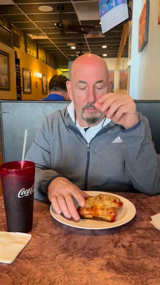 Zio’s Twelve 21 Pizzeria & Restaurant in North Port showing review, pizza, video by 680 The Fan on Facebook