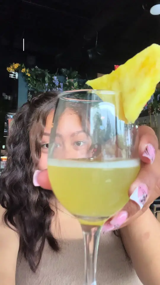 Zubi's Taco Kitchen & Bar in College Park showing tacos, vegan tacos, happy hour, drinks, video by atl.yummyeats on TikTok