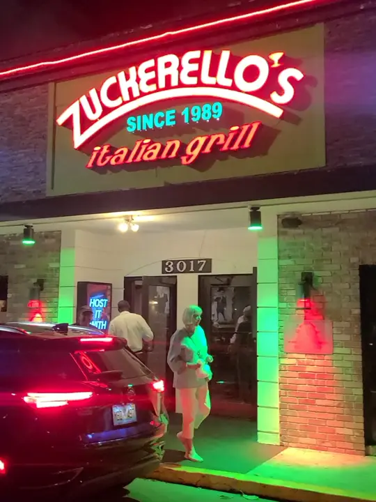 Zuckerello's in Fort Lauderdale showing italian food, visit, video by flashback.south.f on TikTok